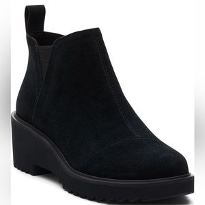 MAKE AN OFFER - TOMS Maude Suede Wedge Zip Boot